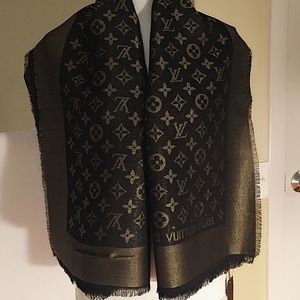 LV Reversible Shine Shawl Scarf, Black & Navy Blue